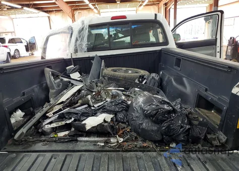 2010 Toyota Tacoma из США, поврежденный, VIN 5TENX4CN2AZ672899